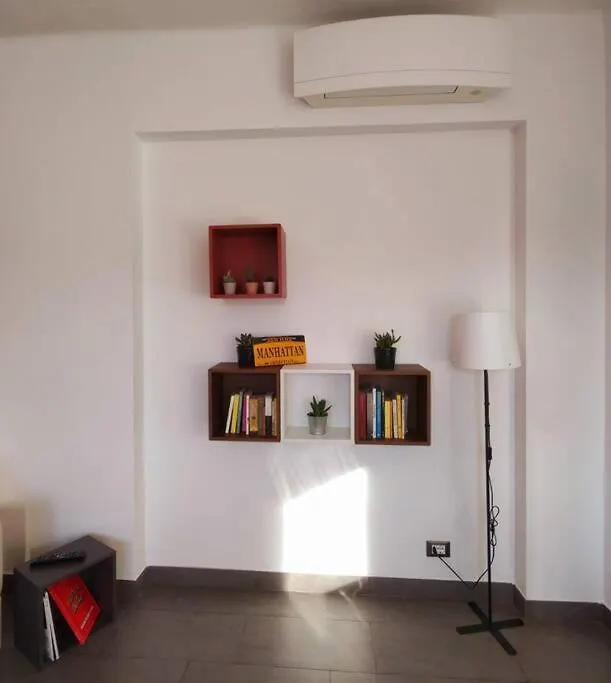 Апартаменты Bilocale Luminoso E Accogliente Zona Marche Милан Италия